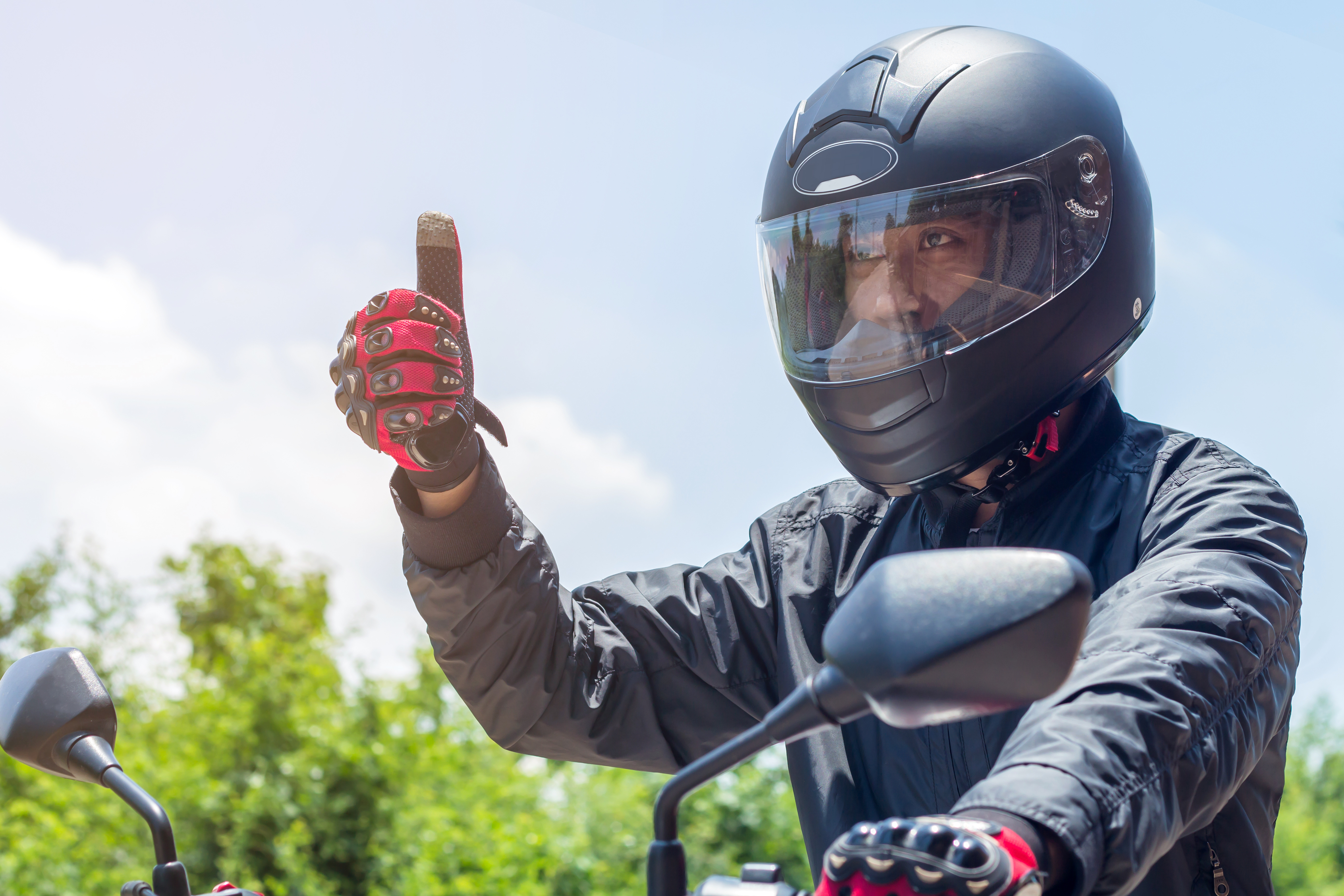 best half and three quarters motorcycle helmets Milwaukee T70 Freedom Skulls Black Glossy DOT Approved Skull Cap Helmet Biker The helmet is available in black color and is suitable for both men and women The Best Half Motorcycle Helmets
